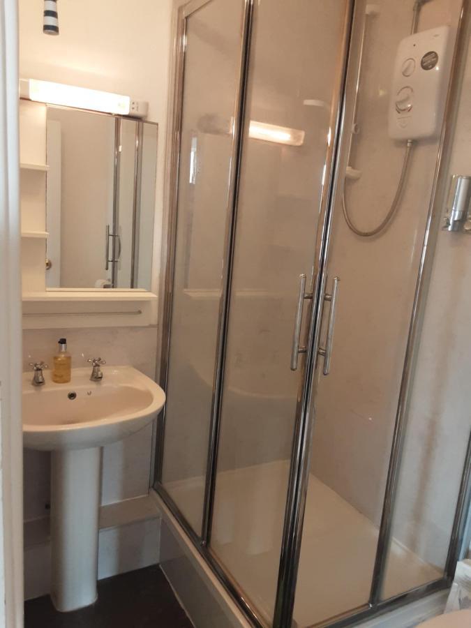 Valentine Guest House Weymouth Bagian luar foto